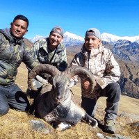 नयाँ वर्षमा कालिका मन्दिरमा भक्तजनको घुइँचो (फोटो फिचर)