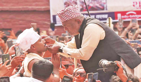 सुजनले छेडे चौथो पटक जिब्रो