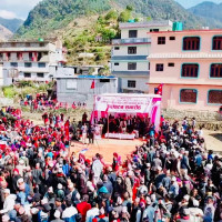 पहिरोको जोखिममा सदरमुकाम मान्म