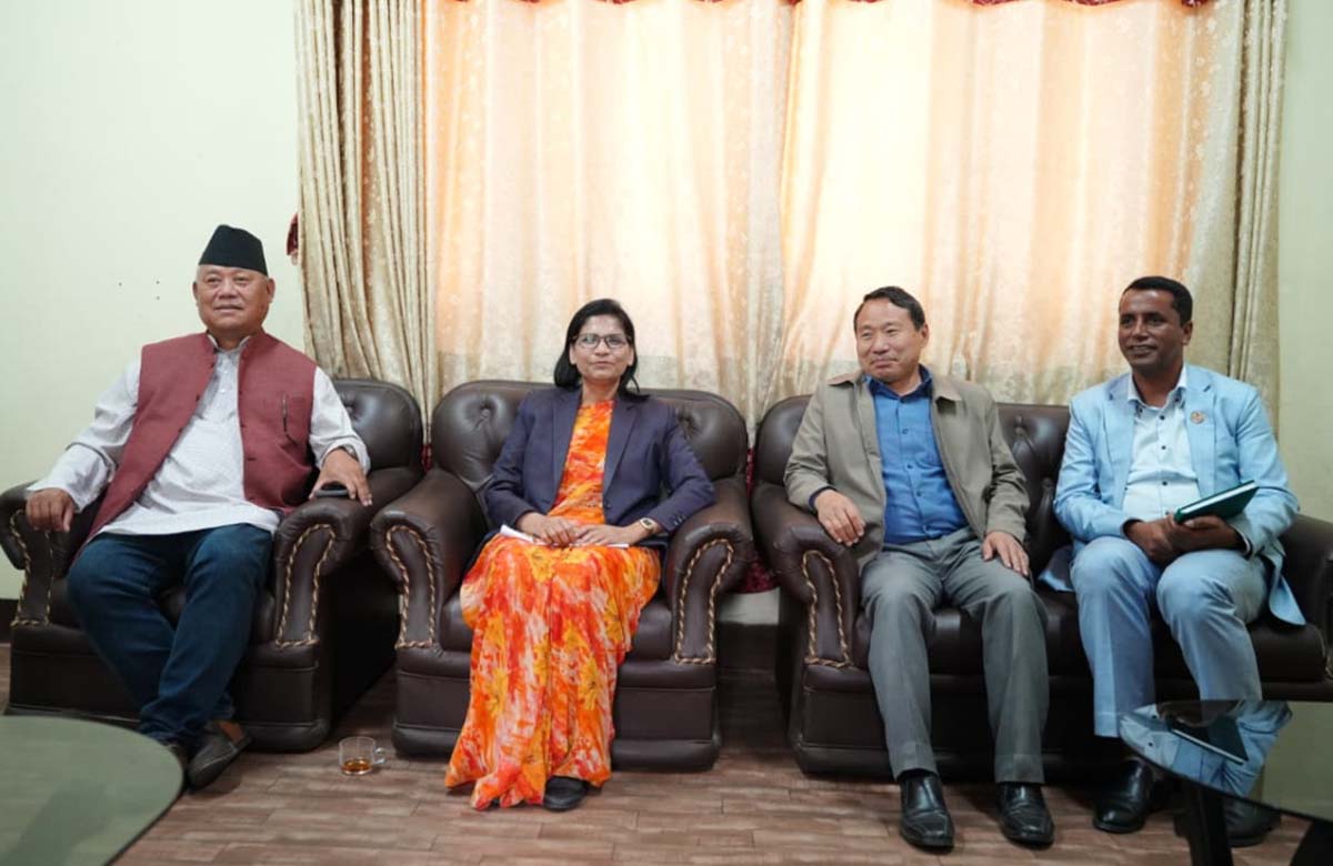 सिंहदरबारमा प्रतिपक्षी दलको संयुक्त बैठक: लेखा समितिसभापतिमा साझा उम्मेदवारको खोजी
