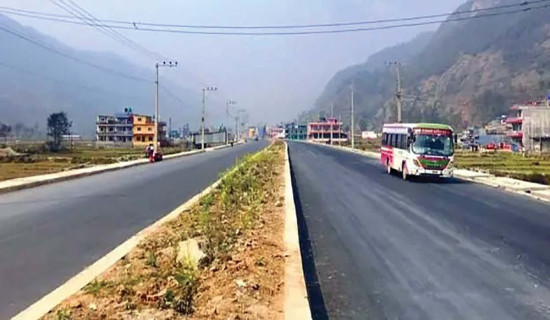 उम्मेदवार नपुग्ने गुम्बा गाउँ