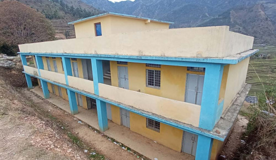 गणतन्त्रको घाम अस्ताउनु हुन्न