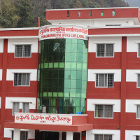 अस्ट्रेलियाको तटमा ठूलो छालले डुबेर ६ जनाको मृत्यु