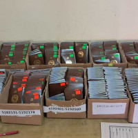 श्रोत नखुलेको रकमसहित दुई पक्राउ