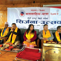 क्षत्रीको शब्द र निर्देशनमा ‘सधैँ तिमी’