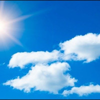 निर्माण रोकिएपछि स्थानीयले गरे सडक बन्द