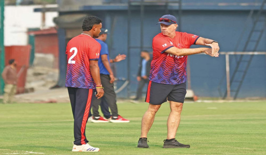 प्रशिक्षकको कारण क्याम्प छाड्यौँ : खेलाडी