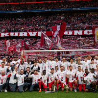 माइक्रोबसको ठक्करबाट एक बालकको मृत्यु, एक महिला घाइते