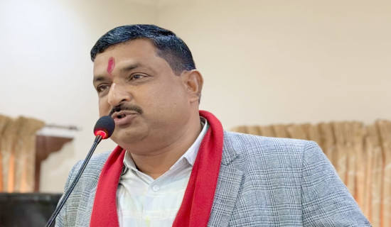 भन्सार कडाइमा पुनर्विचार गर्न सरकारसँग अर्थमन्त्री यादवको आग्रह