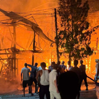 ओझेलमा पर्दै पुराना ग्रामीण बस्ती