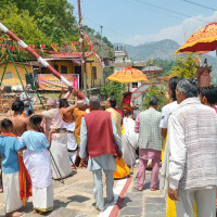 सडक फराकिलो पार्दै गल्याङ नगरपालिका