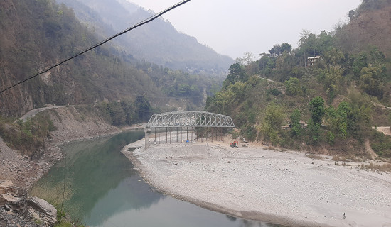 पाँच पटक म्याद थप्दा पनि पूरा भएन कालीगण्डकी मोटरेवल पुल