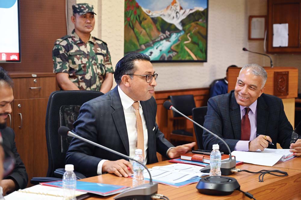 आयोजनाको ढिलासुस्तीमा अर्थमन्त्रीको असन्तुष्टि