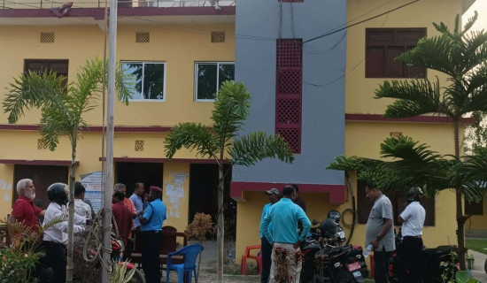 हनुमाननगर कंकालिनी नगरपालिकाको निर्णयमा अदालतको अन्तरिम रोक