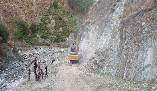 चीन जोड्ने सडक  : दस वर्षमा सत्र किलोमिटर मात्रै