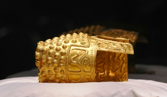 १४ महिनापछि स्वदेश फर्कियो २५०० वर्ष पुरानो अमूल्य सुनौलो हेलमेट