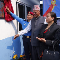 श्रेष्ठलाई संस्थापक अध्यक्ष कायम गर्न माग गर्दै प्रदर्शन