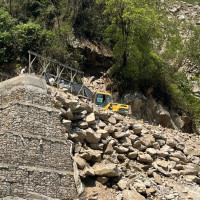 ट्रकले ठक्कर दिँदा दुई युवकको मृत्यु