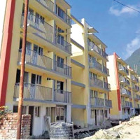 सेवा-सुविधाको विषयलाई लिएर निर्वाचन  प्रहरीको प्रदर्शन