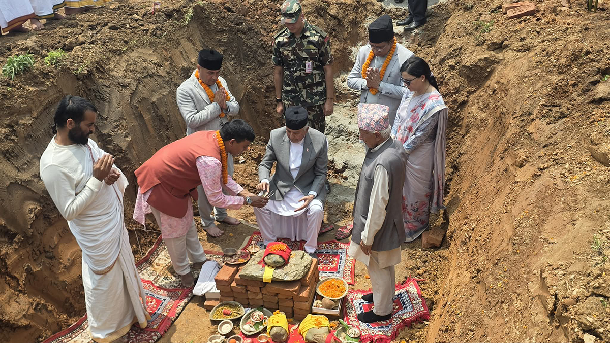 राष्ट्रपति पौडेलद्वारा भानु साहित्य उद्यानको शिलान्यास