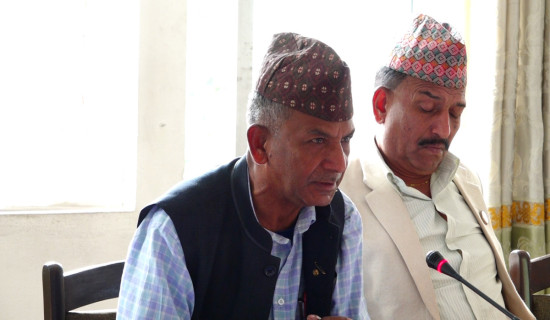 सुशासनमा जोड दिन सांसद सुनारको माग