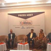 क्रिकेट मैदान नभत्किने