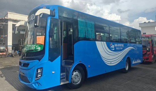 पर्यटक बसका लागि बसपार्क नहुँदा समस्या