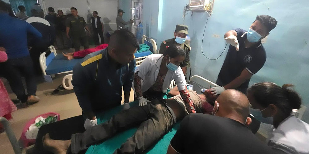 रुकुमपश्चिममा जीप दुर्घटना हुँदा १३ घाइते, तीन जनाको अवस्था गम्भिर