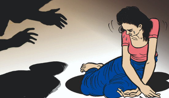 अवैध कपडासहित दुई भारतीय नागरिक पक्राउ