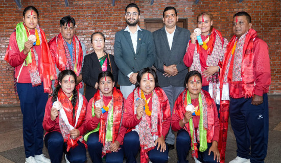 एसियन बिच कबड्डीमा पदक विजेता टोली स्वदेश फर्कियो