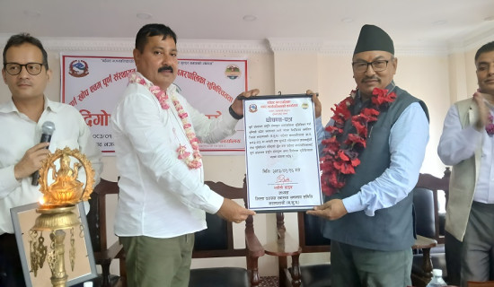 बर्दघाट ‘पूर्ण खोप’ र ‘संस्थागत प्रसूति सेवायुक्त’ नगर घोषणा