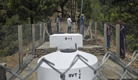 देउरालीखानी माझगाउँमा ‘एक घर एक धारा’