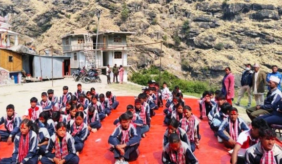 पदक विजेता खेलाडीलाई नगरपालिकाको सम्मान