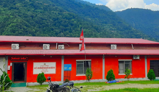 ऐतिहासिक फोटोहरू राखिएको पाइयो : सभामुख घिमिरे