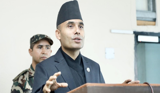 ‘भ्रष्टाचार फाल्ने कठोर कानुन आवश्यक छ’