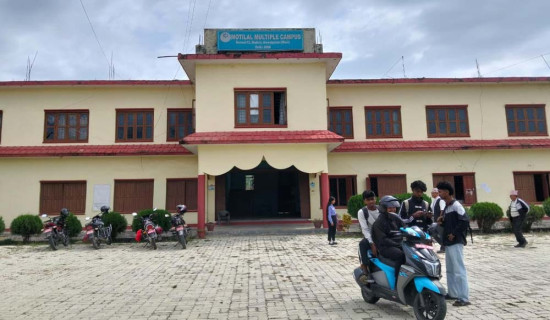दरौदी नदीमा कार खस्दा दुई जना गम्भीर