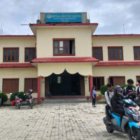 अस्पतालबाट फर्केका बिरामी ठिक पार्दै चौधरी