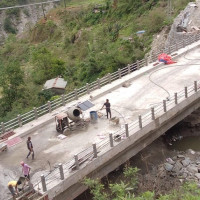 बालबालिका विद्यालय जाँदै, छात्राबासमा ३० इच्छुक
