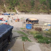 पन्ध्र अवैतनिक वाणिज्यदूत पदमुक्त