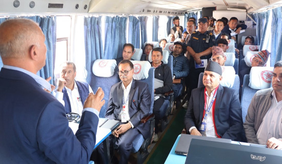 नास्टद्वारा बसभित्रै सूचना प्रविधि कक्षा सञ्चालन