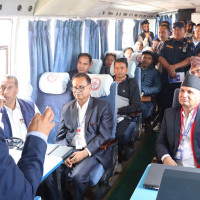 पन्ध्र अवैतनिक वाणिज्यदूत पदमुक्त
