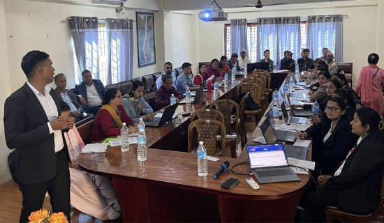 प्रधानमन्त्री कार्कीद्वारा चुनावी सुरक्षा तयारी सुदृढ गर्न सेनालाई निर्देशन
