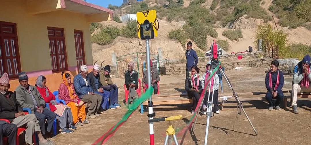 आयोग खारेजीपछि बैतडीमा लालपूर्जा वितरण रोकियो