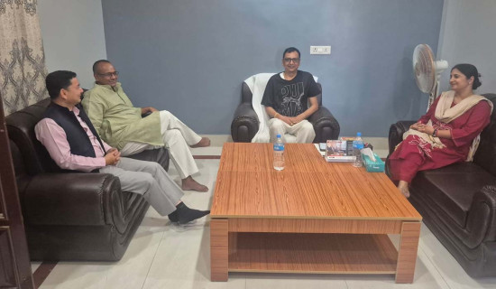 चीनले कोरोनाकालमा सहयोग गरेको सेनिटाइजर अलपत्र