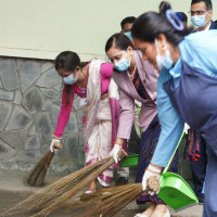 समय अगावै जन्मिएका शिशुको एक महिनाभित्र आँखा परीक्षण गराउन चिकित्सकको सुझाव