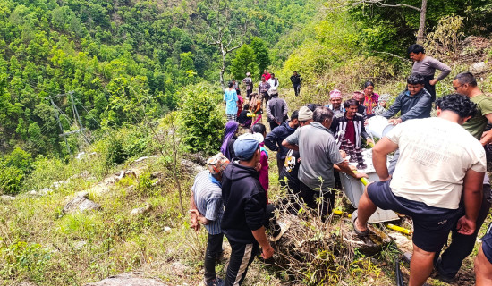 मन्त्रीपरिषद् बैठक बस्दै
