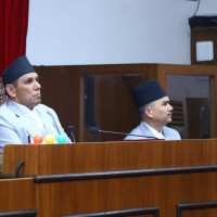 समाजको ऐना शिक्षक