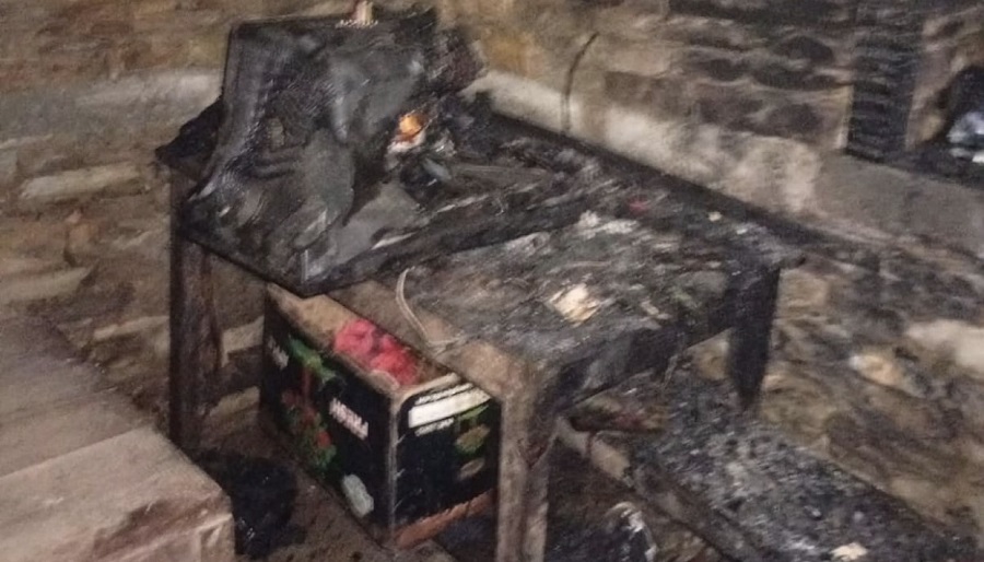 विद्युत सर्ट भइ गुल्मीको एक घरमा आगलागी