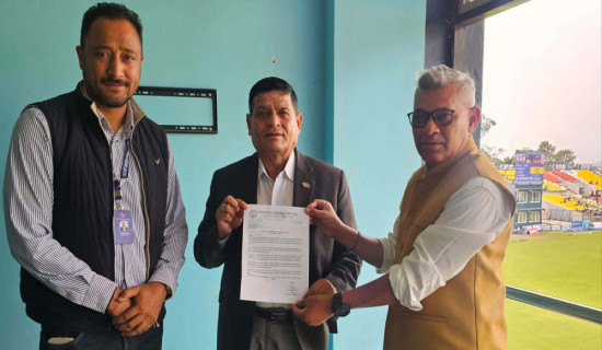 क्रिकेट प्रशिक्षकको पारिश्रमिक बढाउन माग
