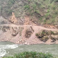 सुर्खेत जाँदैगरेको जिप दुर्घटना, एक जना गम्भीर